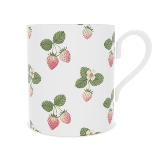 Sweet Strawberry Design Fine Bone China Tea Cup for Summer