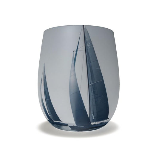 Sailboat-Inspired Glassware for Crystal Clear Seas