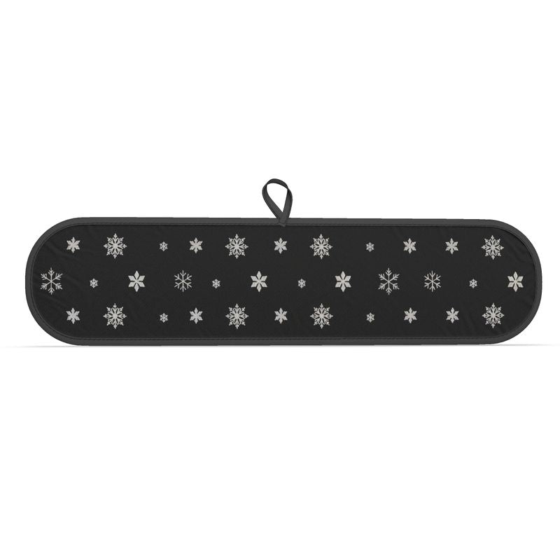 Festive Black Snowflake Oven Mitts Set for Christmas