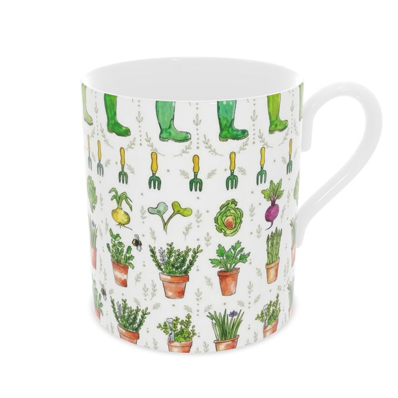 Delicate Gardeners Fine Bone China Mug - Ideal for Tea Enthusiasts