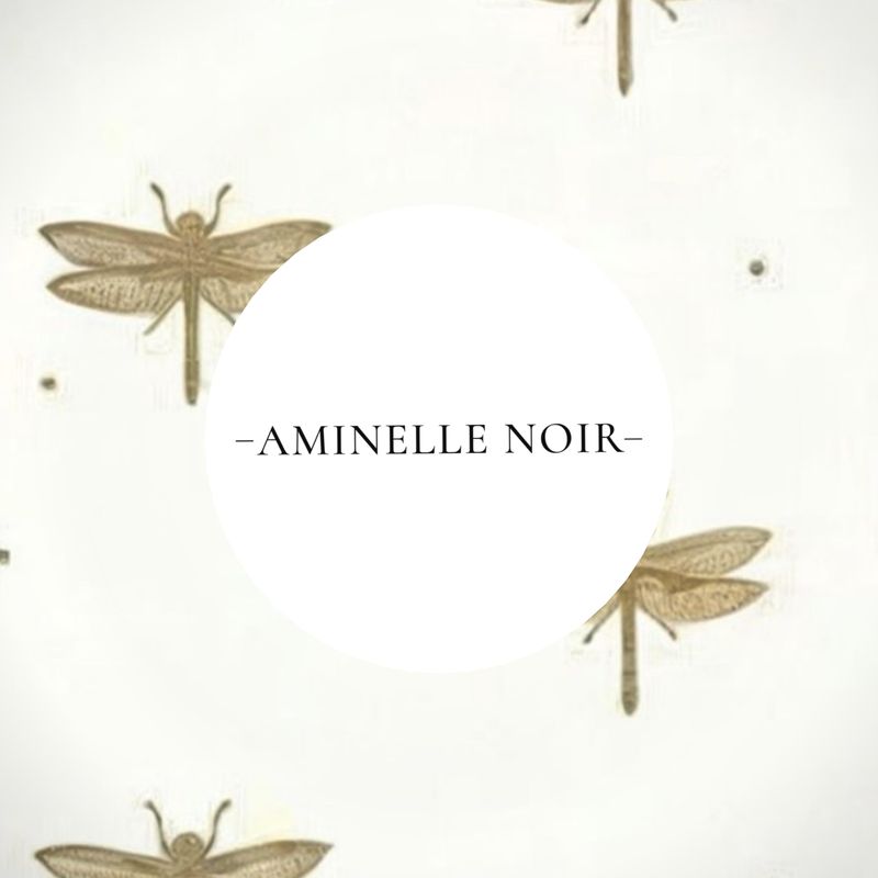 Beautiful Dragonfly Medium Bowl - Rustic Tableware for Nature Lovers